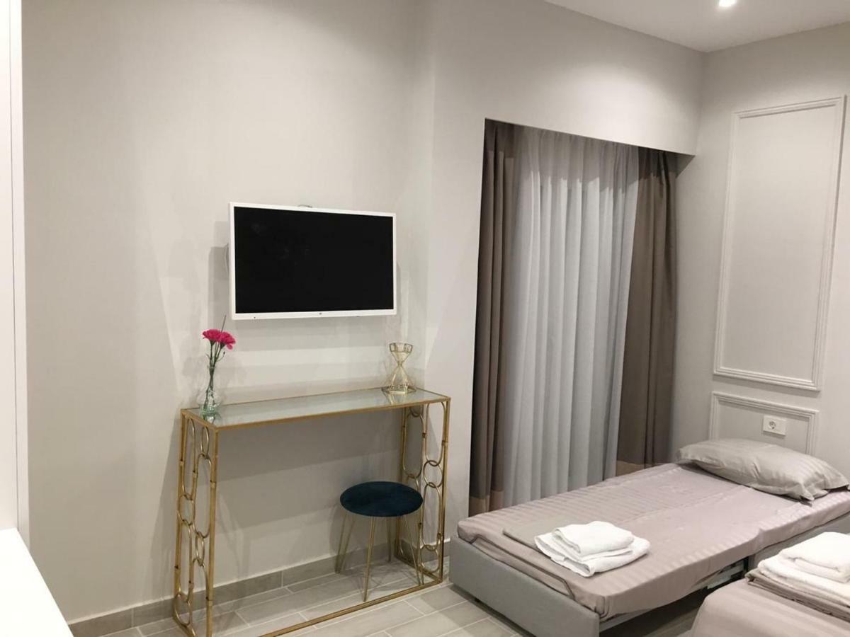 Onira Luxury Rooms Sarande Exterior photo